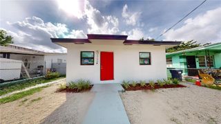 1720 NW 68th Ter, Miami, FL 33147