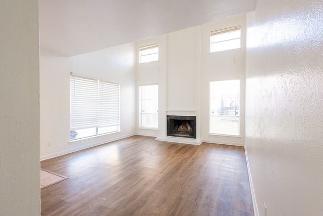 5540 Boca Raton Boulevard 175, Fort Worth, TX 76112