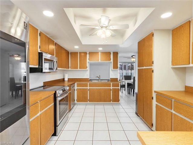 1219 SE 18th TER, Cape Coral, FL 33990