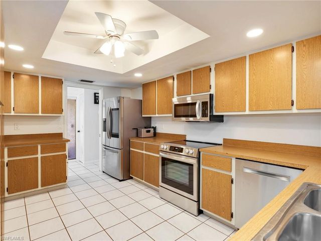 1219 SE 18th TER, Cape Coral, FL 33990