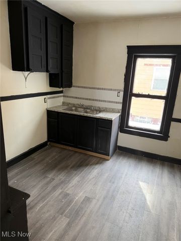 3517 E 114th Street, Cleveland, OH 44105