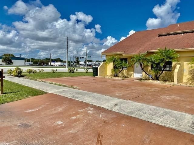 101 NE 28th Street, Boca Raton, FL 33431