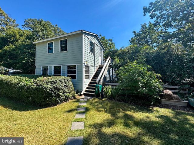 15445 POTOMAC RIVER DR, Cobb Island, MD 20625