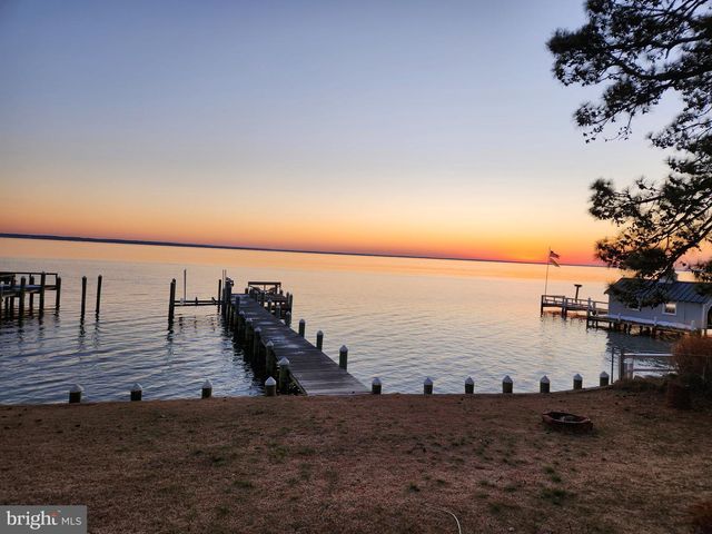 15445 POTOMAC RIVER DR, Cobb Island, MD 20625