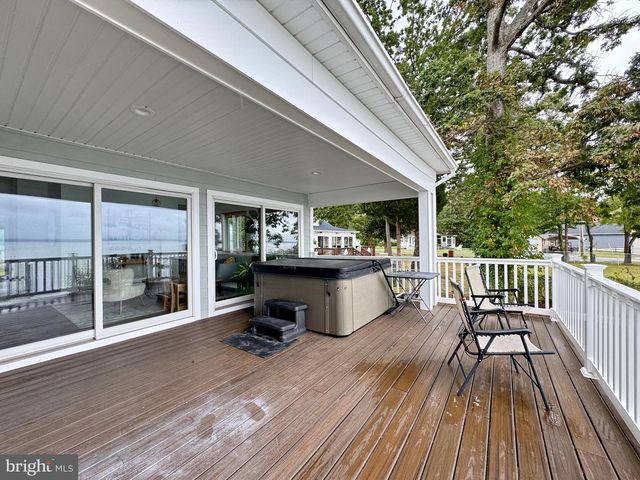 15445 POTOMAC RIVER DR, Cobb Island, MD 20625