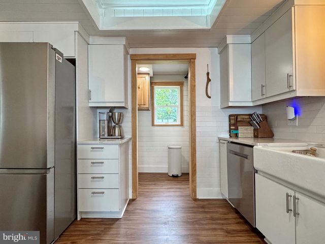 15445 POTOMAC RIVER DR, Cobb Island, MD 20625