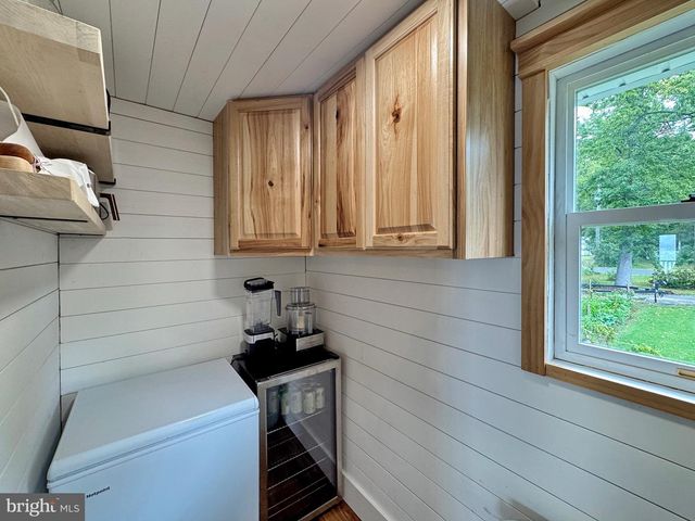 15445 POTOMAC RIVER DR, Cobb Island, MD 20625