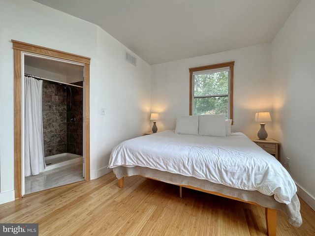 15445 POTOMAC RIVER DR, Cobb Island, MD 20625
