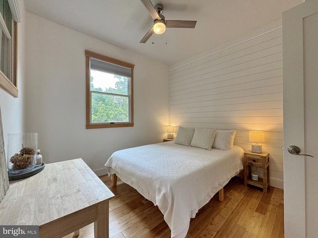 15445 POTOMAC RIVER DR, Cobb Island, MD 20625