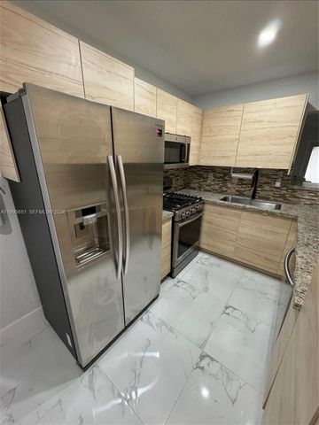 19314 SW 121st Ct, Miami, FL 33177