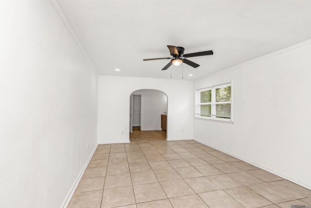 7259 Colfax Dr, Baker, LA 70714
