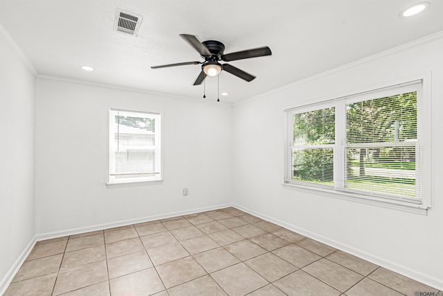 7259 Colfax Dr, Baker, LA 70714