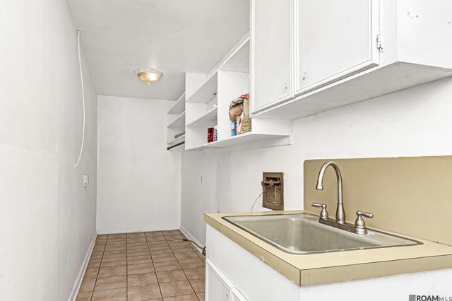 7259 Colfax Dr, Baker, LA 70714