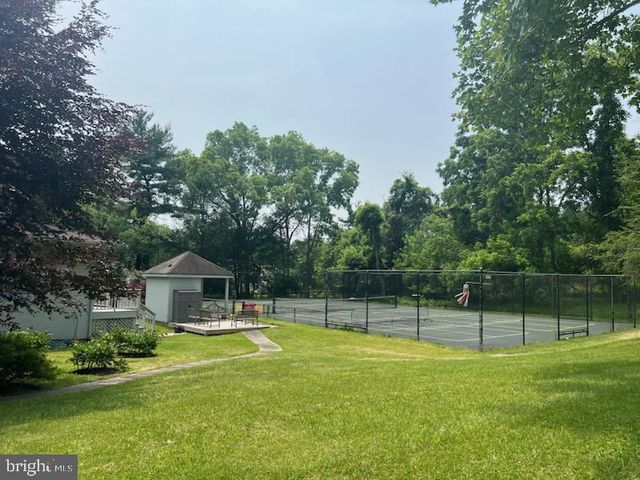 5055 AMESBURY DR, Columbia, MD 21044