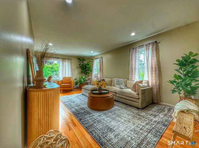 37 Gerry Street, Greenwich, CT 06830