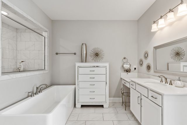 530 Oakvale Ln, Mount Juliet, TN 37122