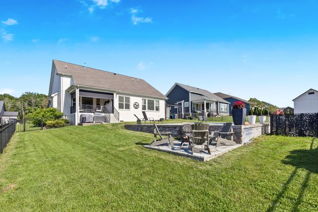 530 Oakvale Ln, Mount Juliet, TN 37122