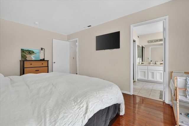 4 Carriage Lane, Scotts Valley, CA 95066