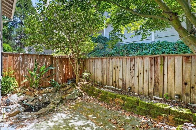 4 Carriage Lane, Scotts Valley, CA 95066