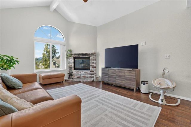 4 Carriage Lane, Scotts Valley, CA 95066