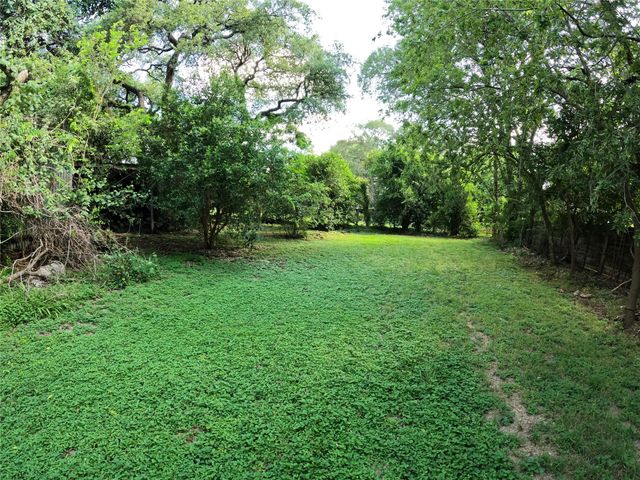 1806 Fortview RD, Austin, TX 78704