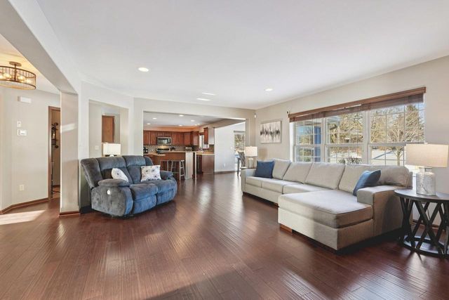 N57W24444 Falcon COURT, Sussex, WI 53089