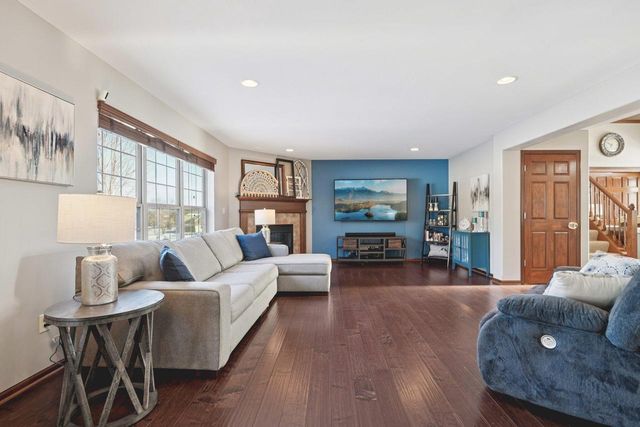 N57W24444 Falcon COURT, Sussex, WI 53089