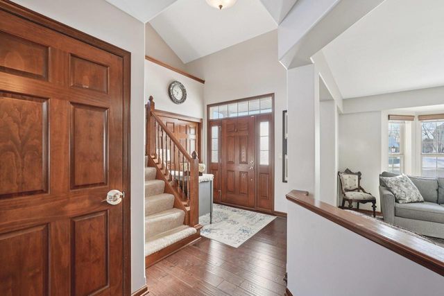 N57W24444 Falcon COURT, Sussex, WI 53089