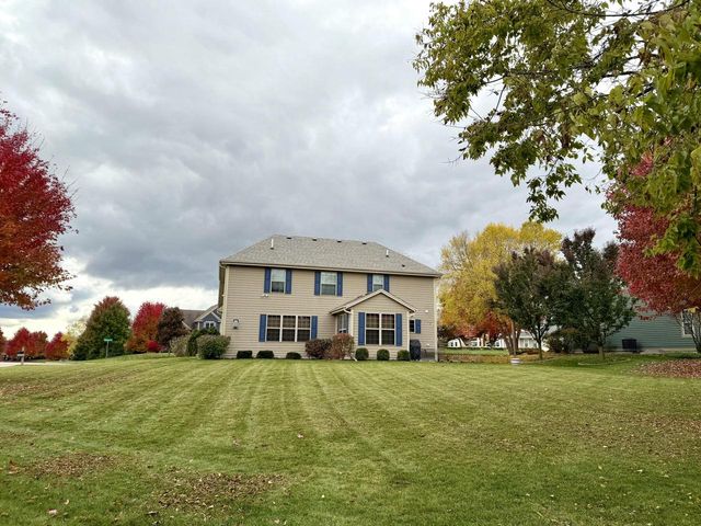 N57W24444 Falcon COURT, Sussex, WI 53089
