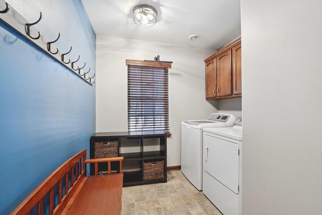 N57W24444 Falcon COURT, Sussex, WI 53089