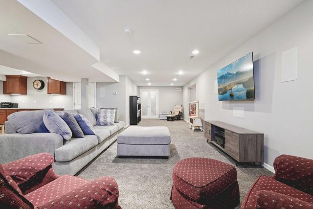 N57W24444 Falcon COURT, Sussex, WI 53089