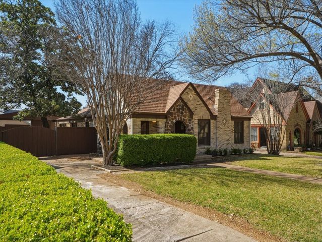 5626 Mccommas Boulevard, Dallas, TX 75206