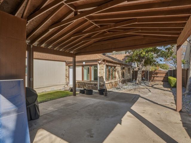 5626 Mccommas Boulevard, Dallas, TX 75206