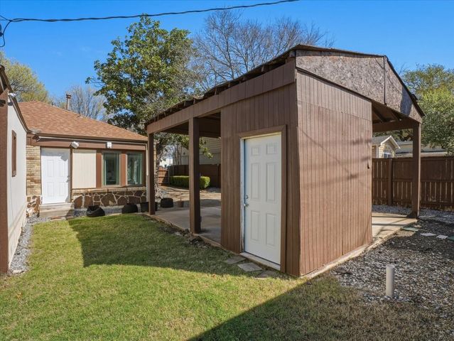 5626 Mccommas Boulevard, Dallas, TX 75206