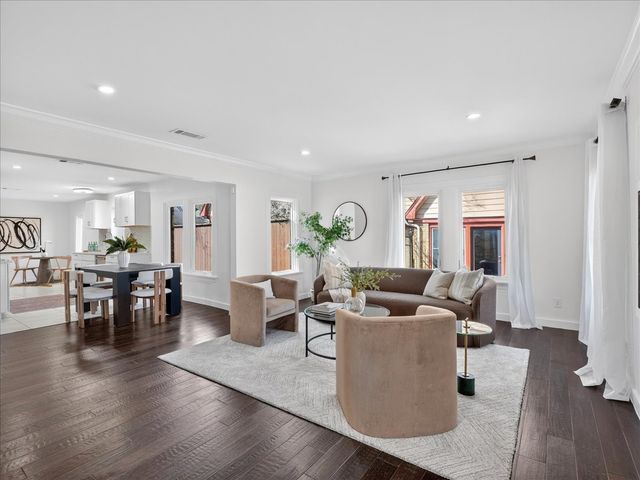 5626 Mccommas Boulevard, Dallas, TX 75206