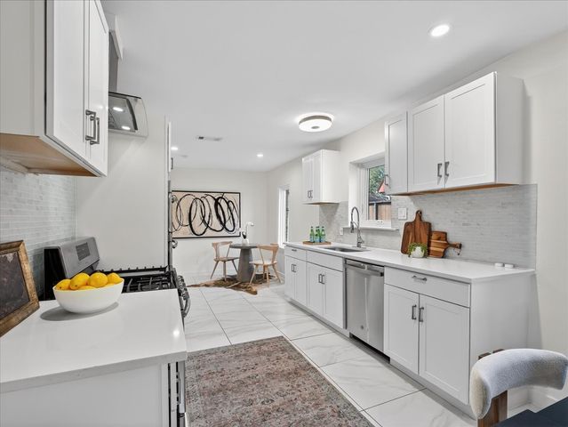 5626 Mccommas Boulevard, Dallas, TX 75206