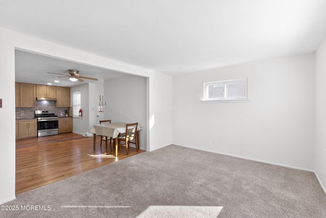 85 Helen Avenue, Freehold, NJ 07728