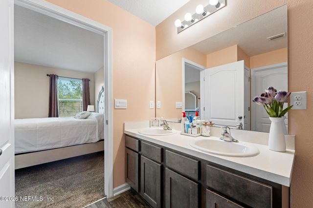 6188 BUCKING BRONCO Drive, Jacksonville, FL 32234