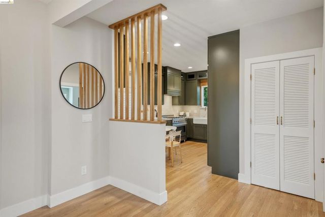 2635 Mathews St, Berkeley, CA 94702