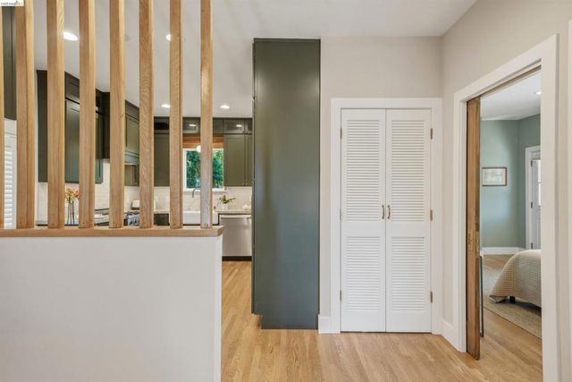 2635 Mathews St, Berkeley, CA 94702