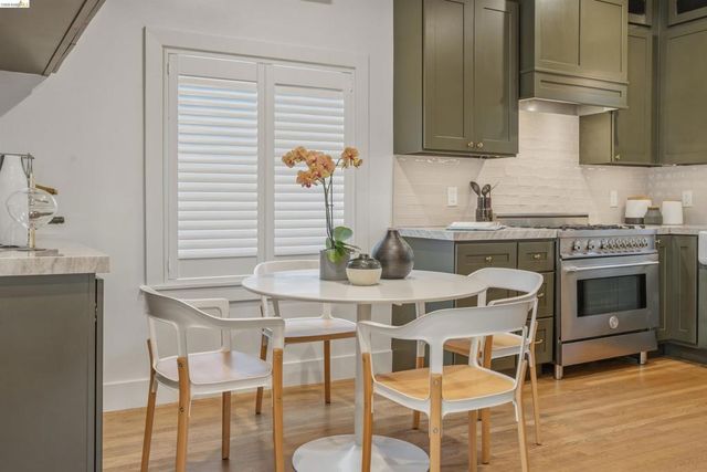 2635 Mathews St, Berkeley, CA 94702