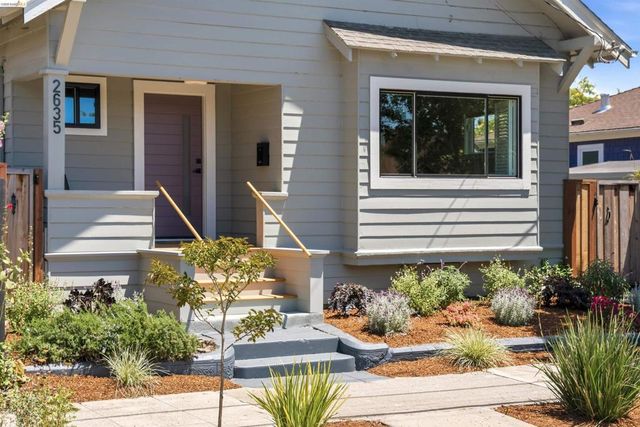2635 Mathews St, Berkeley, CA 94702