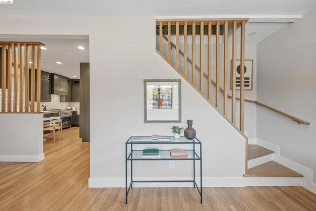 2635 Mathews St, Berkeley, CA 94702