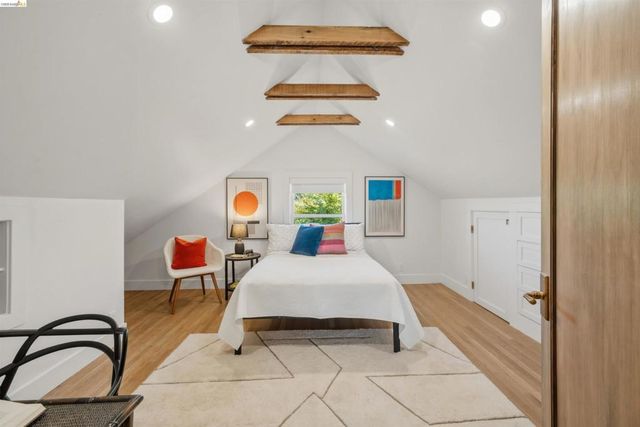 2635 Mathews St, Berkeley, CA 94702