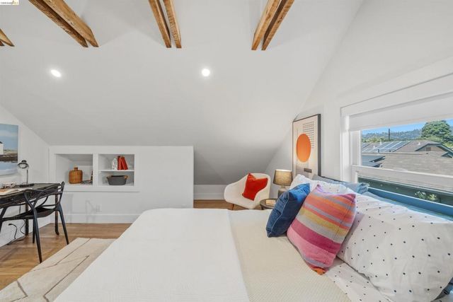 2635 Mathews St, Berkeley, CA 94702