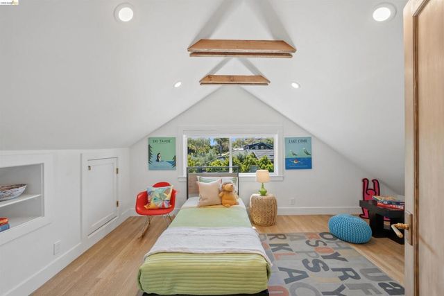 2635 Mathews St, Berkeley, CA 94702