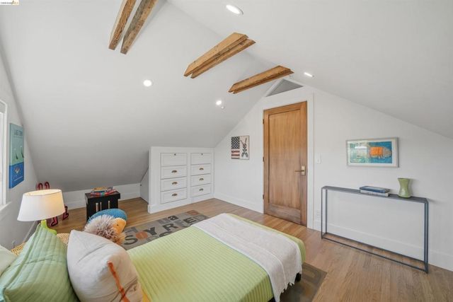 2635 Mathews St, Berkeley, CA 94702