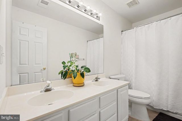 15567 TODDSBURY LN, Manassas, VA 20112