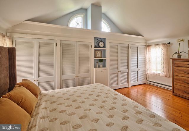 2135 S SUGAN RD, New Hope, PA 18938