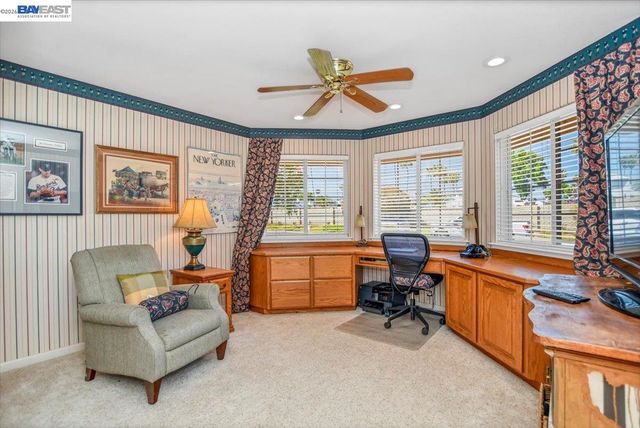 82 Edgeview Ct, Discovery Bay, CA 94505